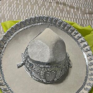 Silver and White Embroidered Sombrero